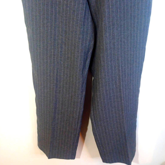 Alfred Dunner Women Sz 16 Gray Striped Pants Comfort Waist Work Office Business - Picture 4 of 7